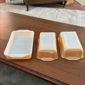 Anchor Hocking Orange and White Bakeware Set